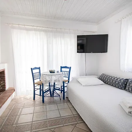 Juliet Maisonette By Travel Pro Services Nea Poteidaia